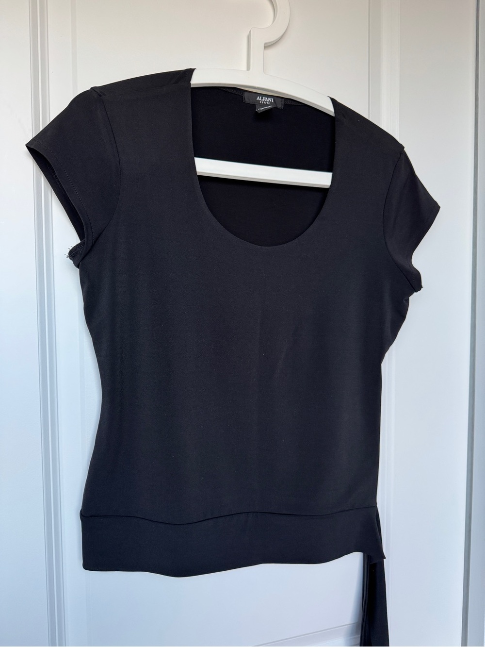 Alfani Black Scoop Neck Cap Sleeve Knit Top with Side Tie
